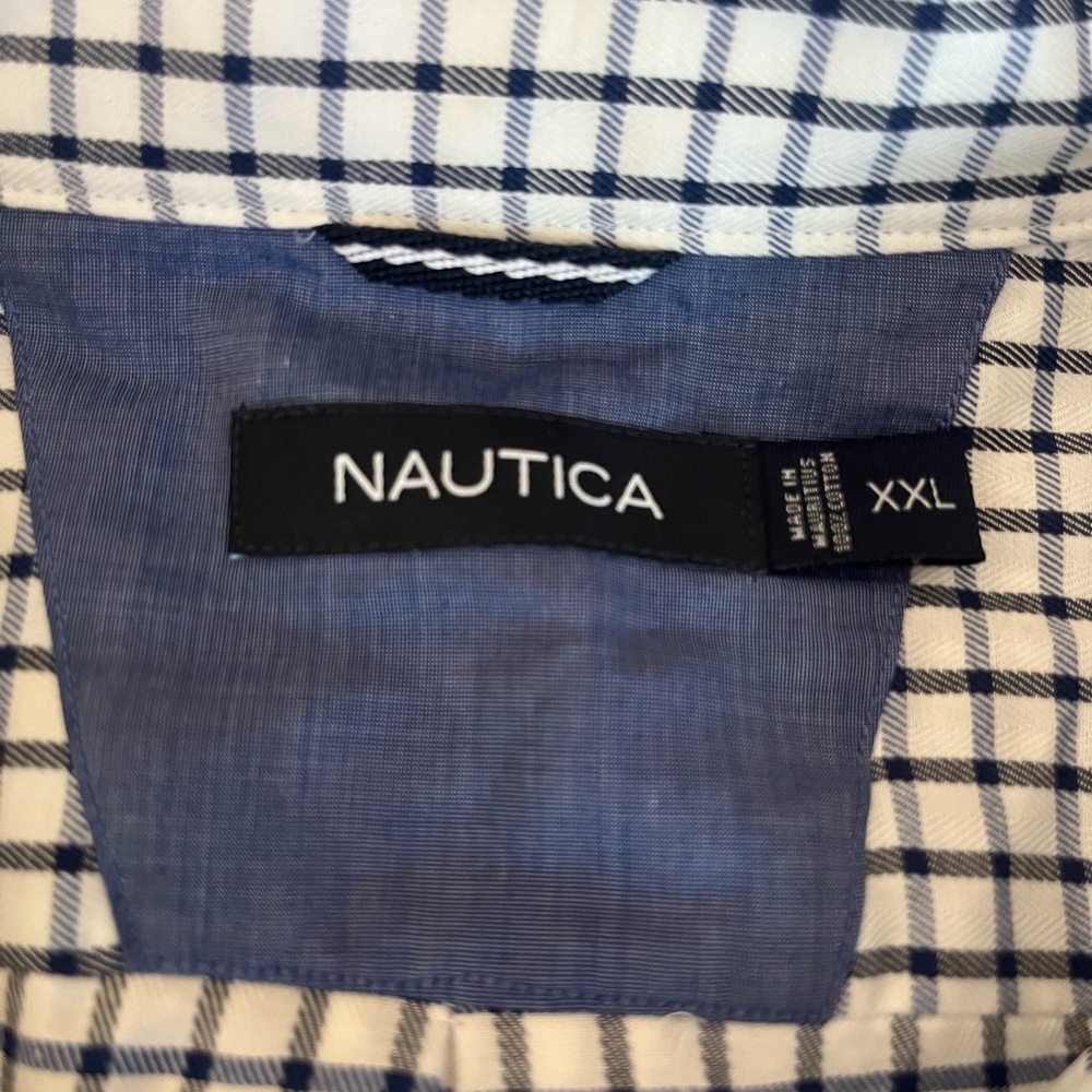 BRAND NEW W TAGS-NAUTICA Navy and White Plaid long sleeve Shirt XXL